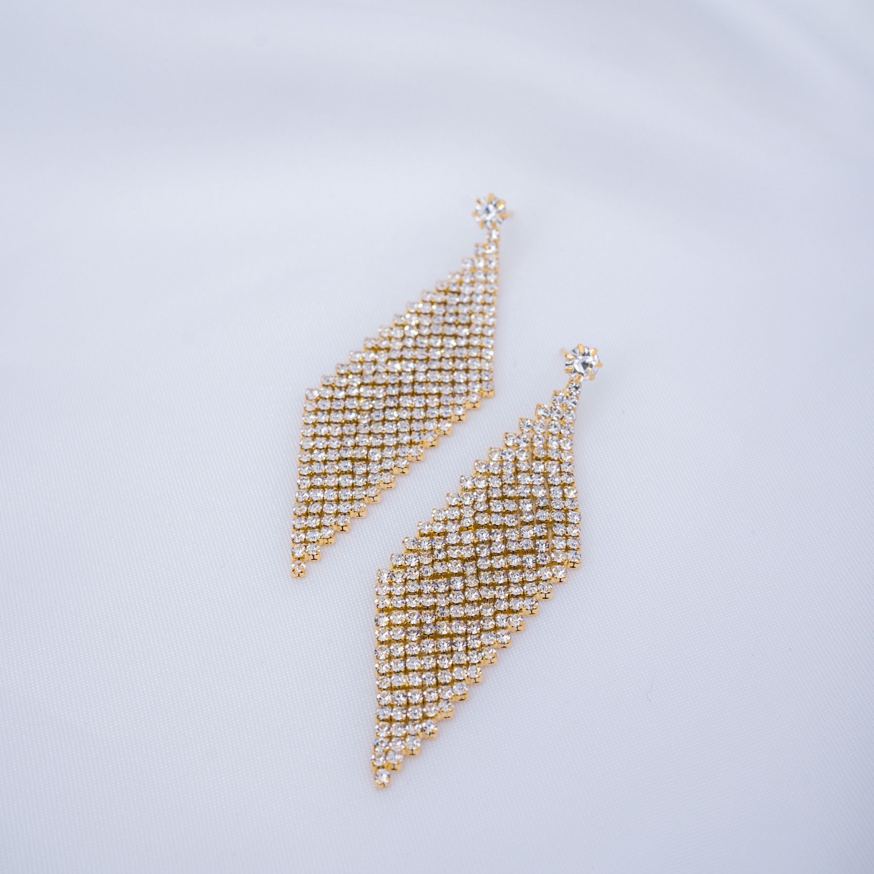 YOLANDE EARRINGS - GOLD  ' - ' HANGING