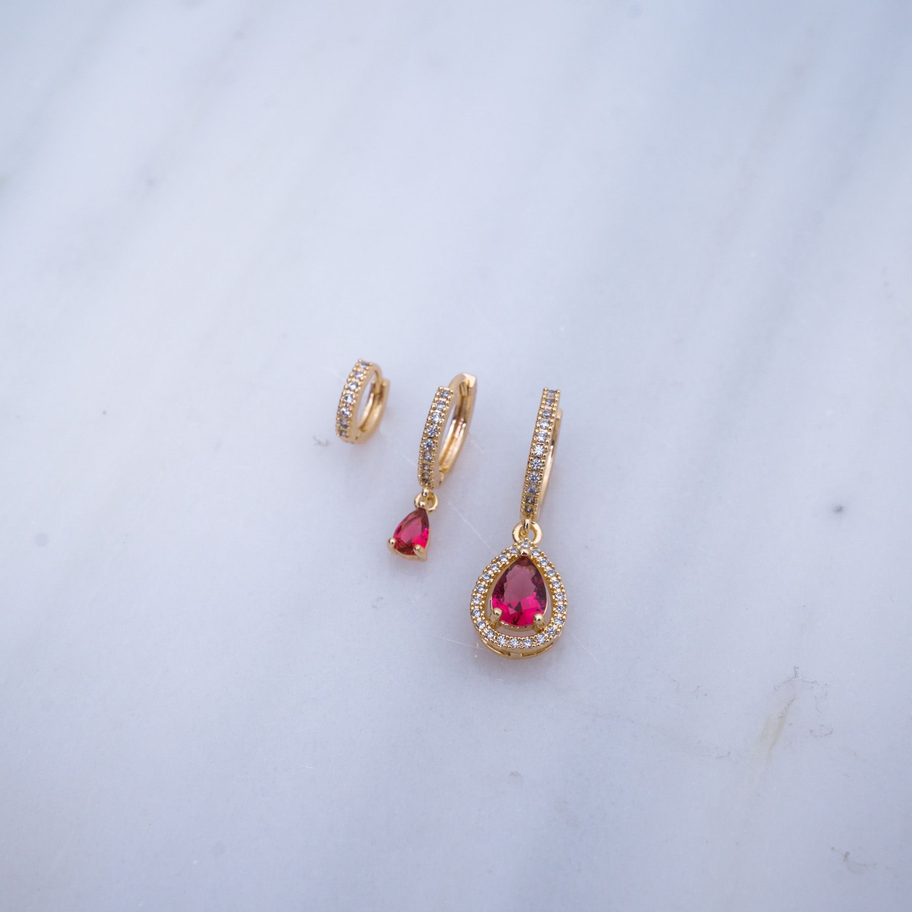 LUCINDA TRIPLE EARRING SET - GOLD & RED ' - ' SET