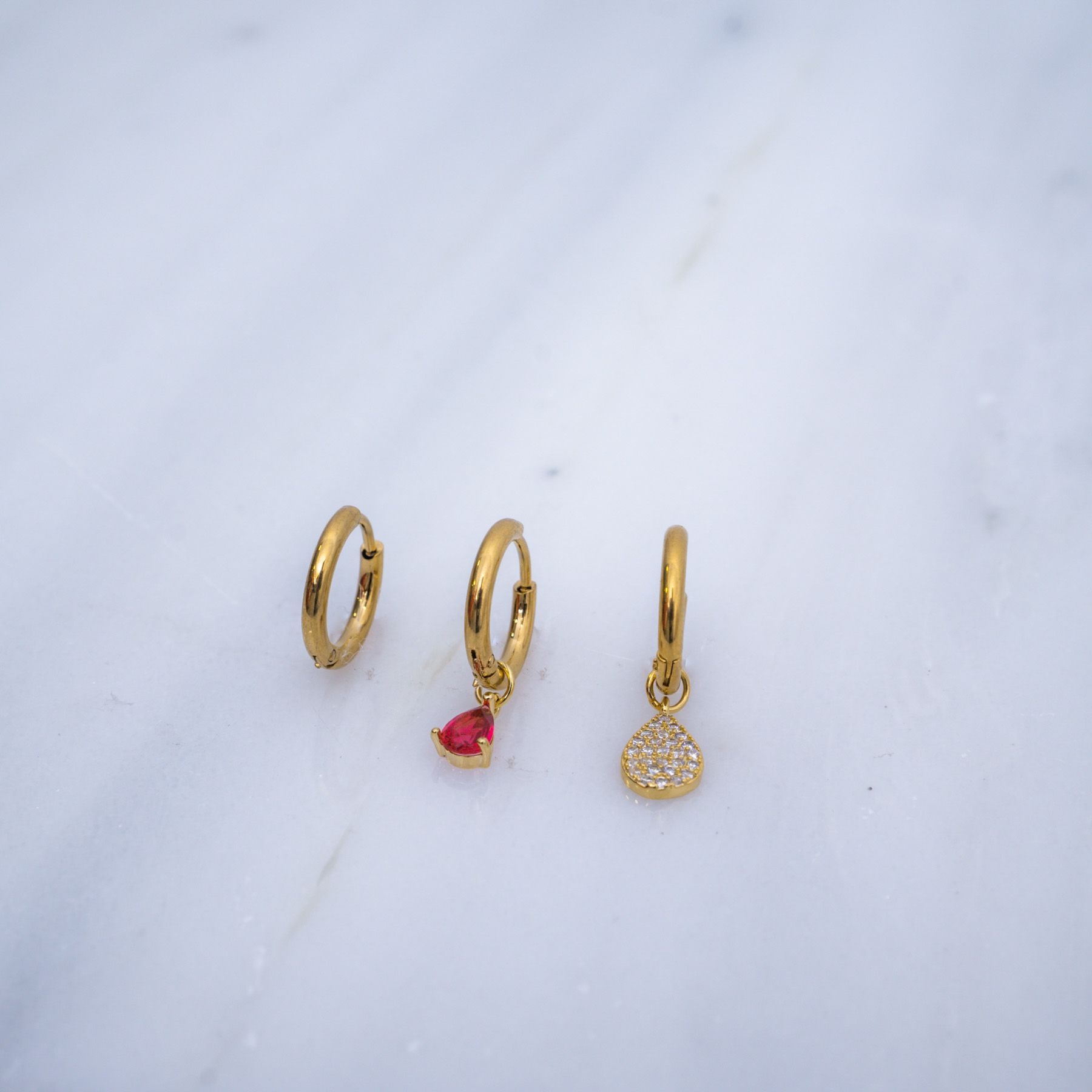 PARISA TRIPLE EARRING SET - GOLD & RED ' - ' SET