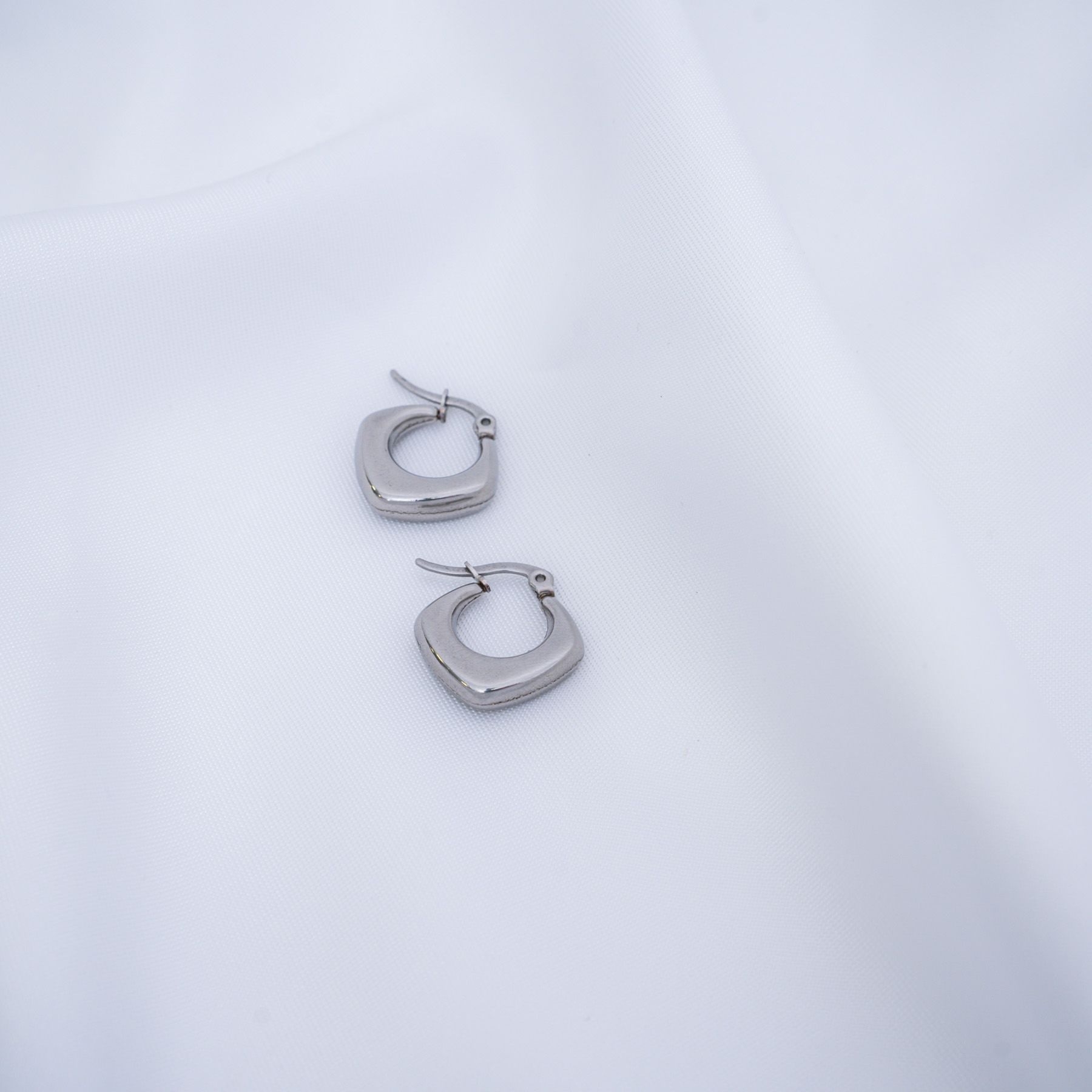 NOVELLA HOOPS - SILVER ' - ' HOOKS