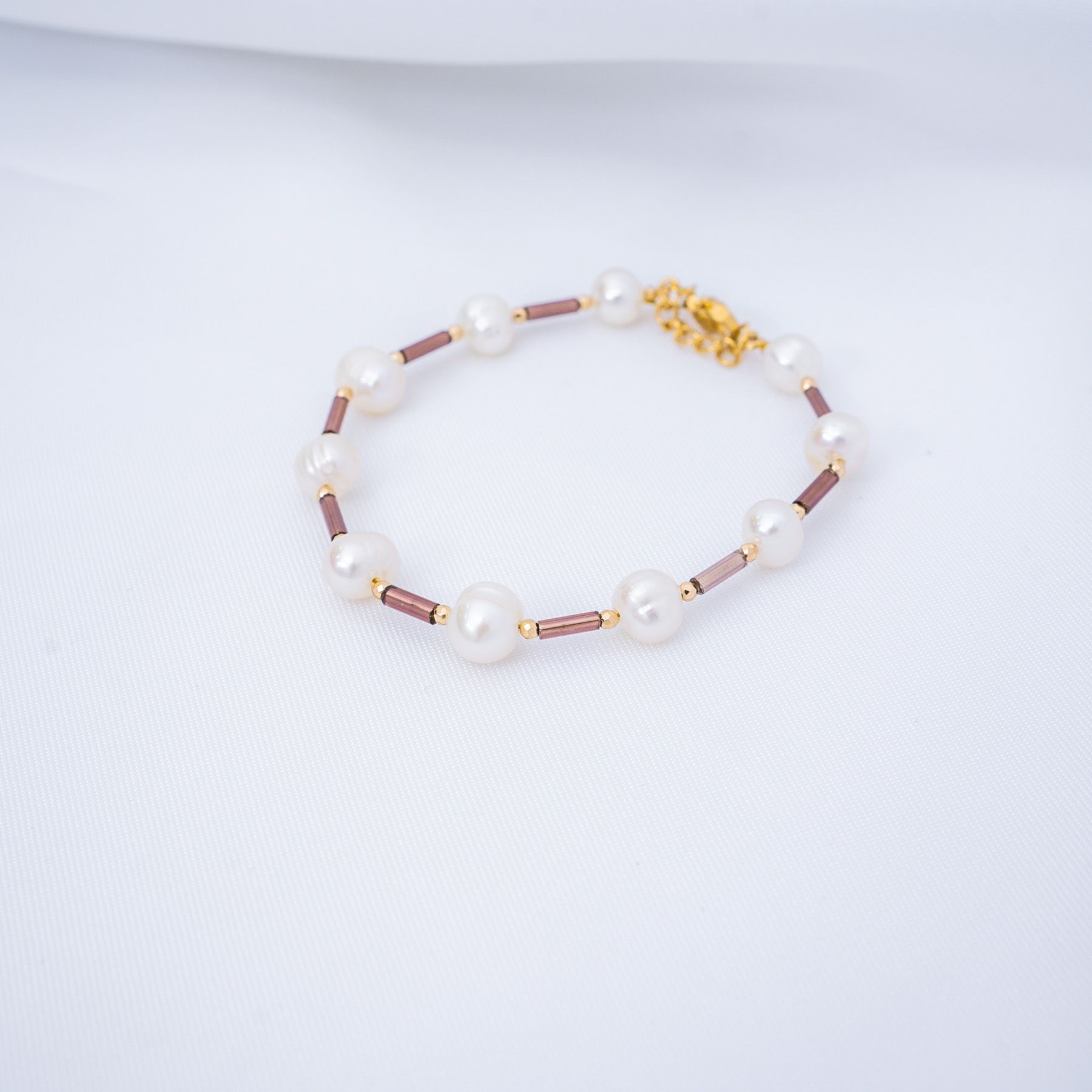 ARTEMIS BRACELET - GOLD ' - ' HAND