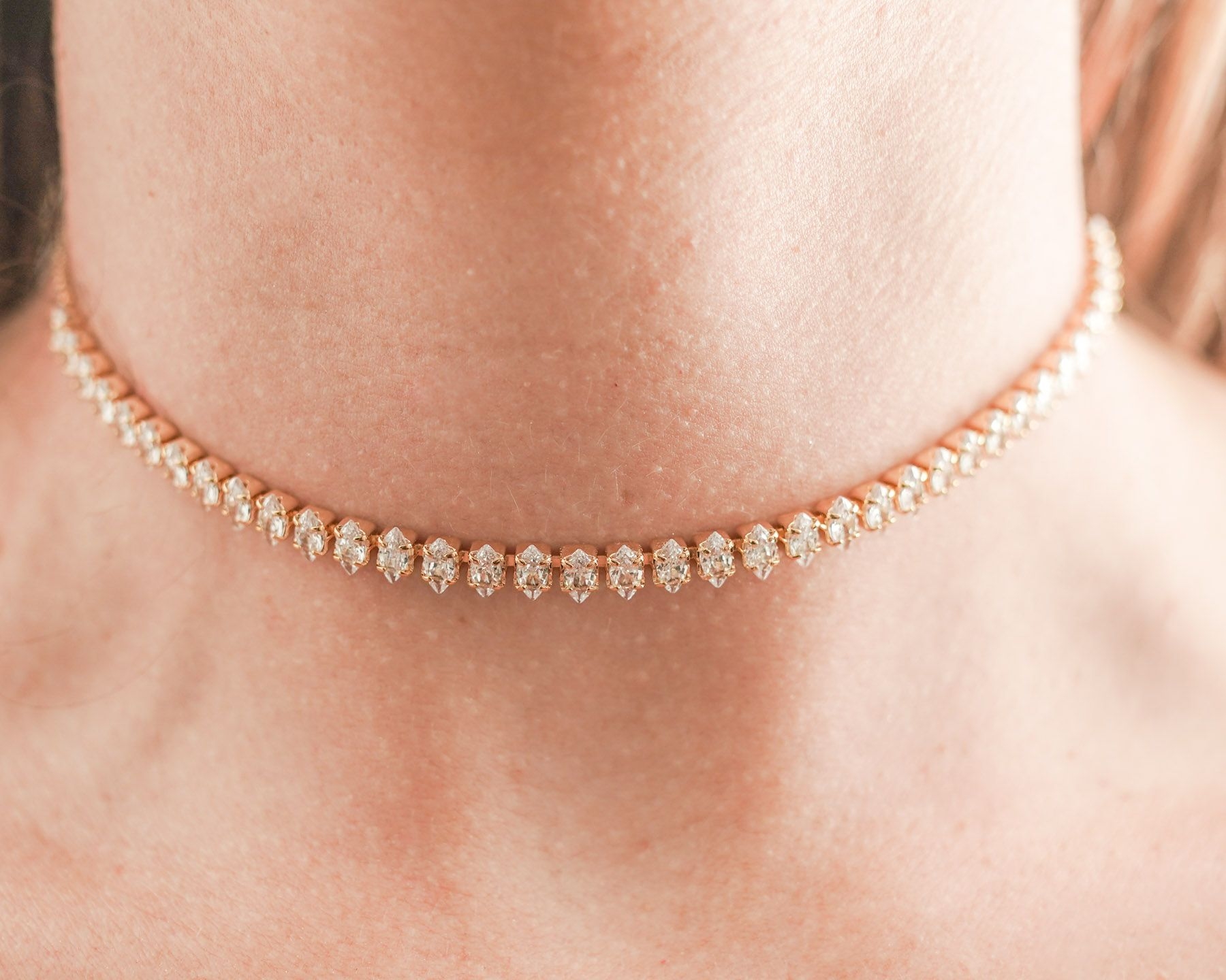 DALEYZA CHOKER NECKLACE - GOLD ' - ' CHOKER