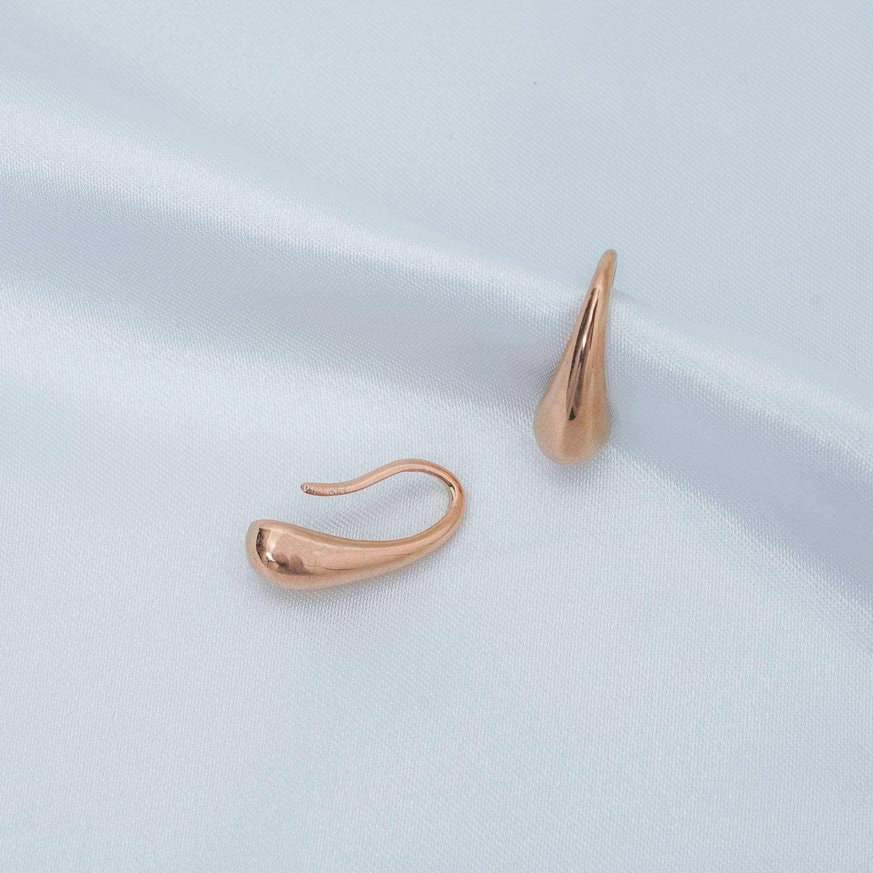 CHIARA EARRINGS - ROSE GOLD ' - ' HANGING