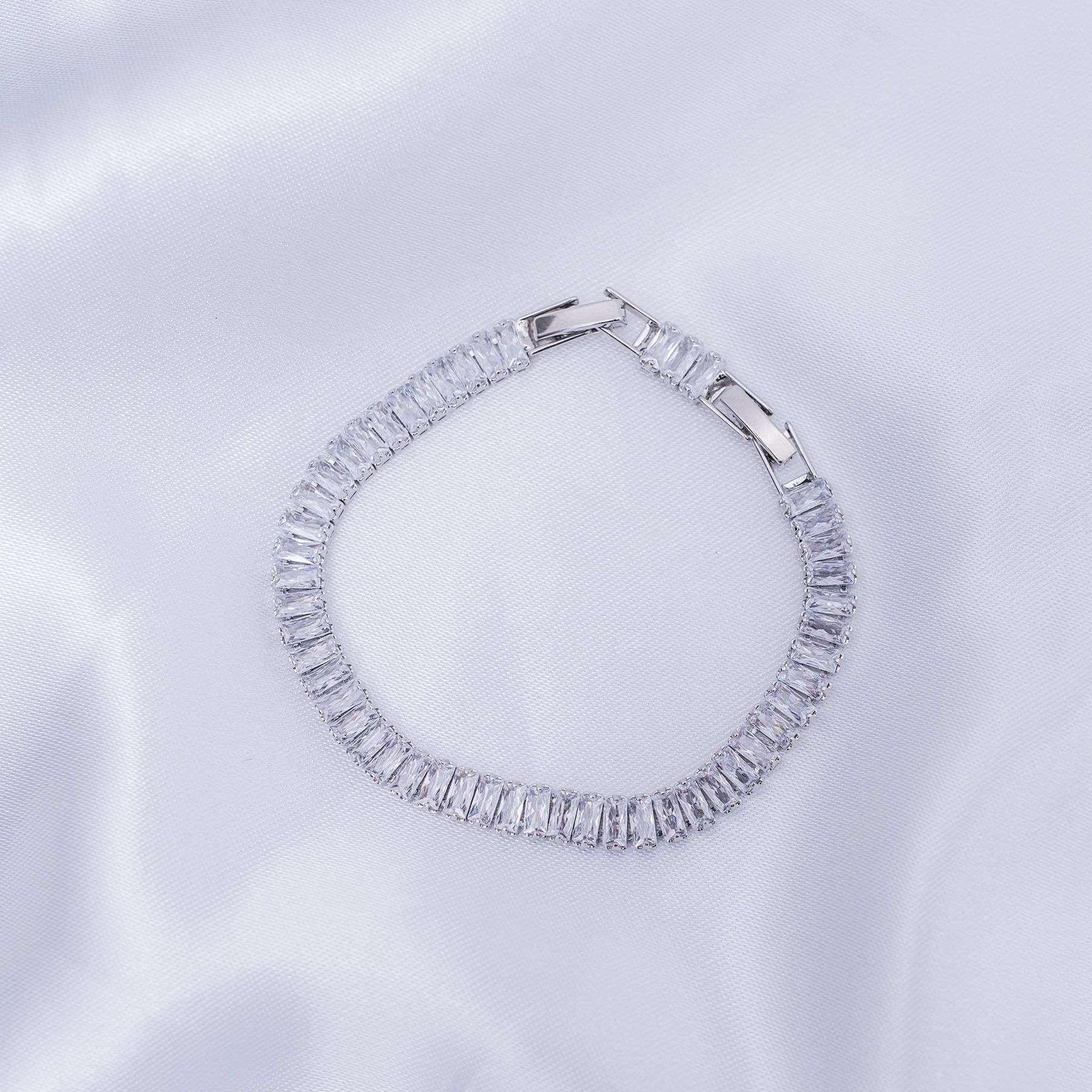 ANNELIESE BRACELET - SILVER ' - ' HAND