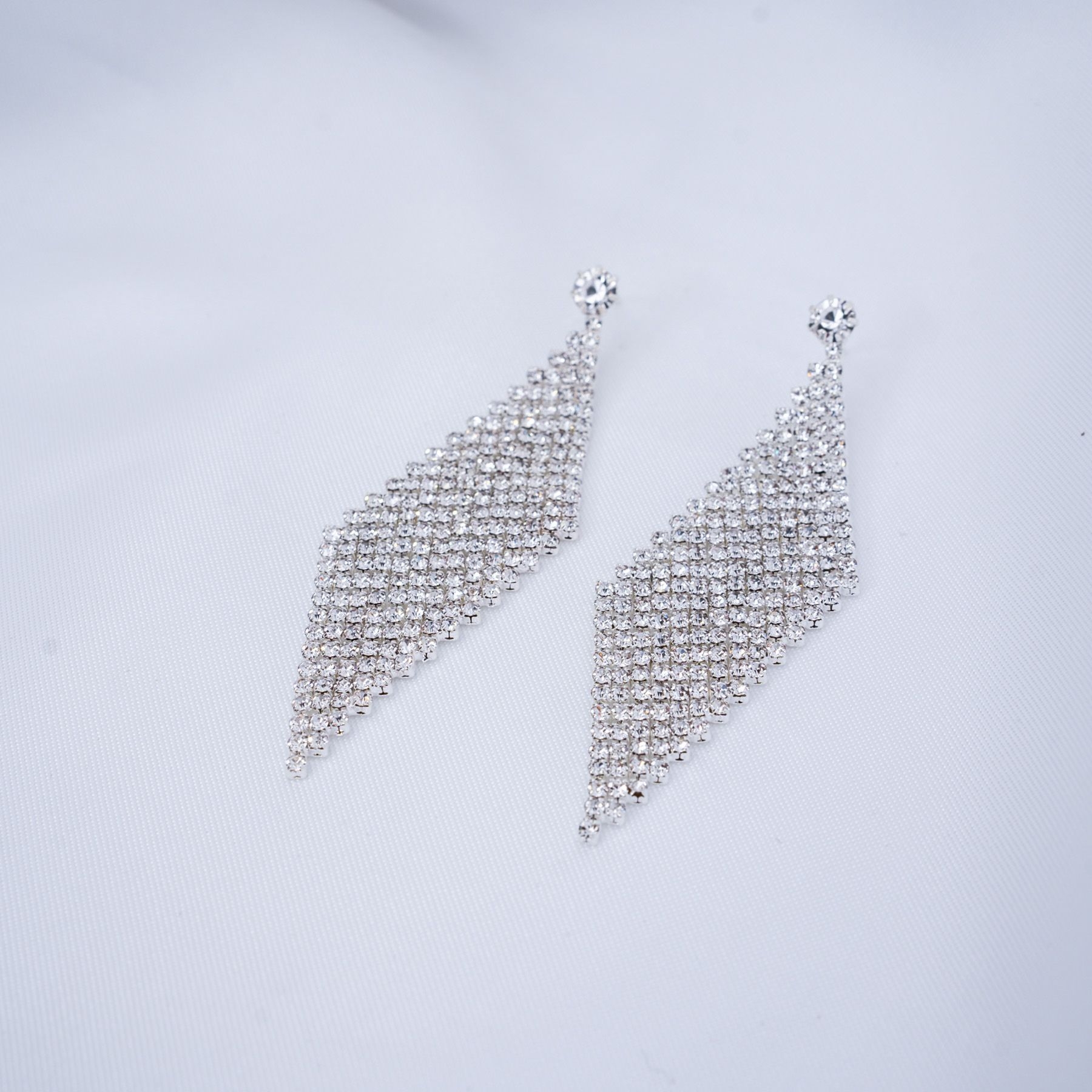 YOLANDE EARRINGS - SILVER ' - ' HANGING