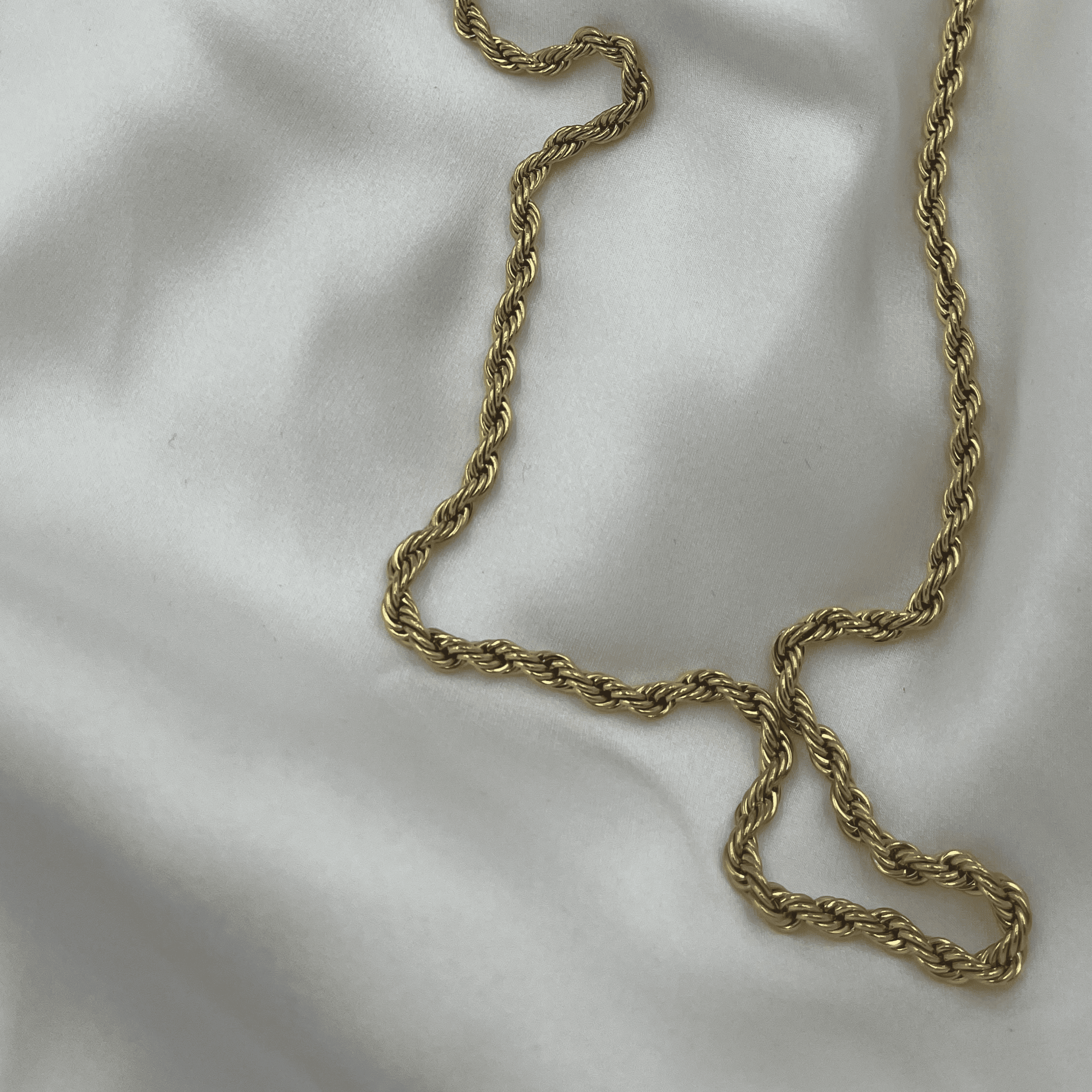 KAY GOLD NECKLACE