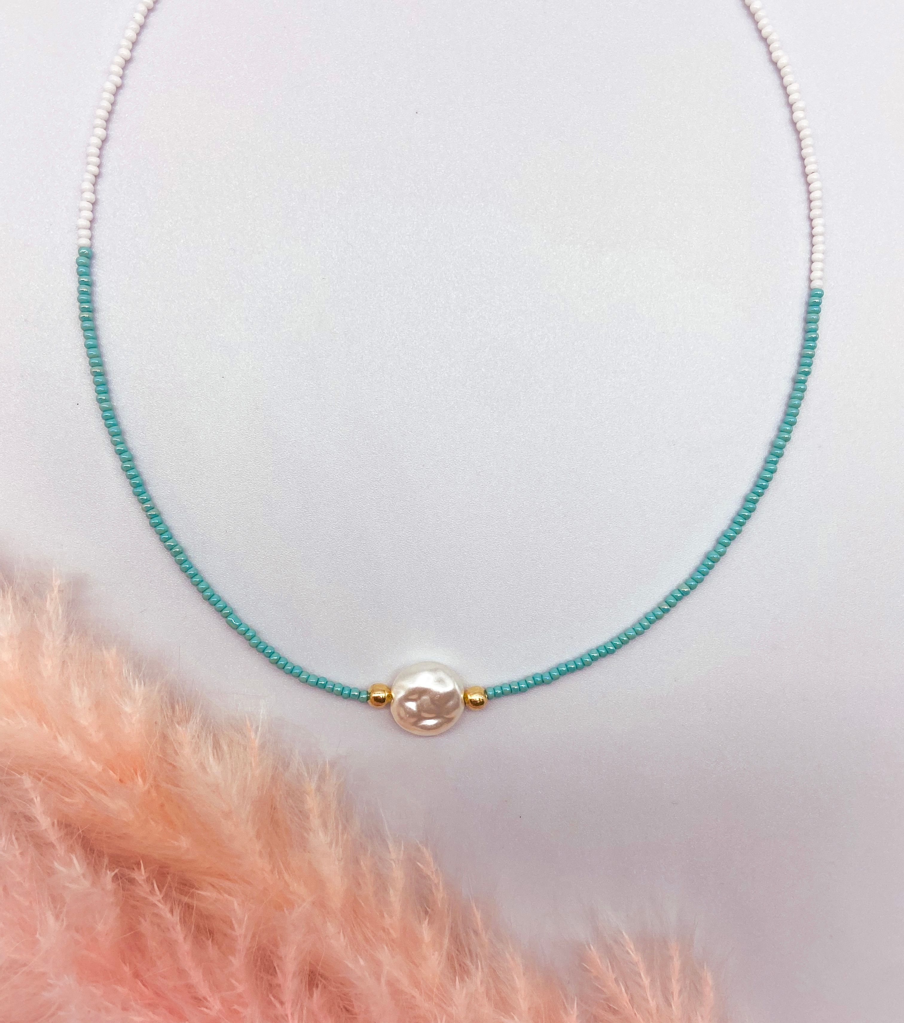 SHILAH NECKLACE - TURQUOISE & WHITE  ' - ' ΜΕ ΧΑΝΤΡΕΣ