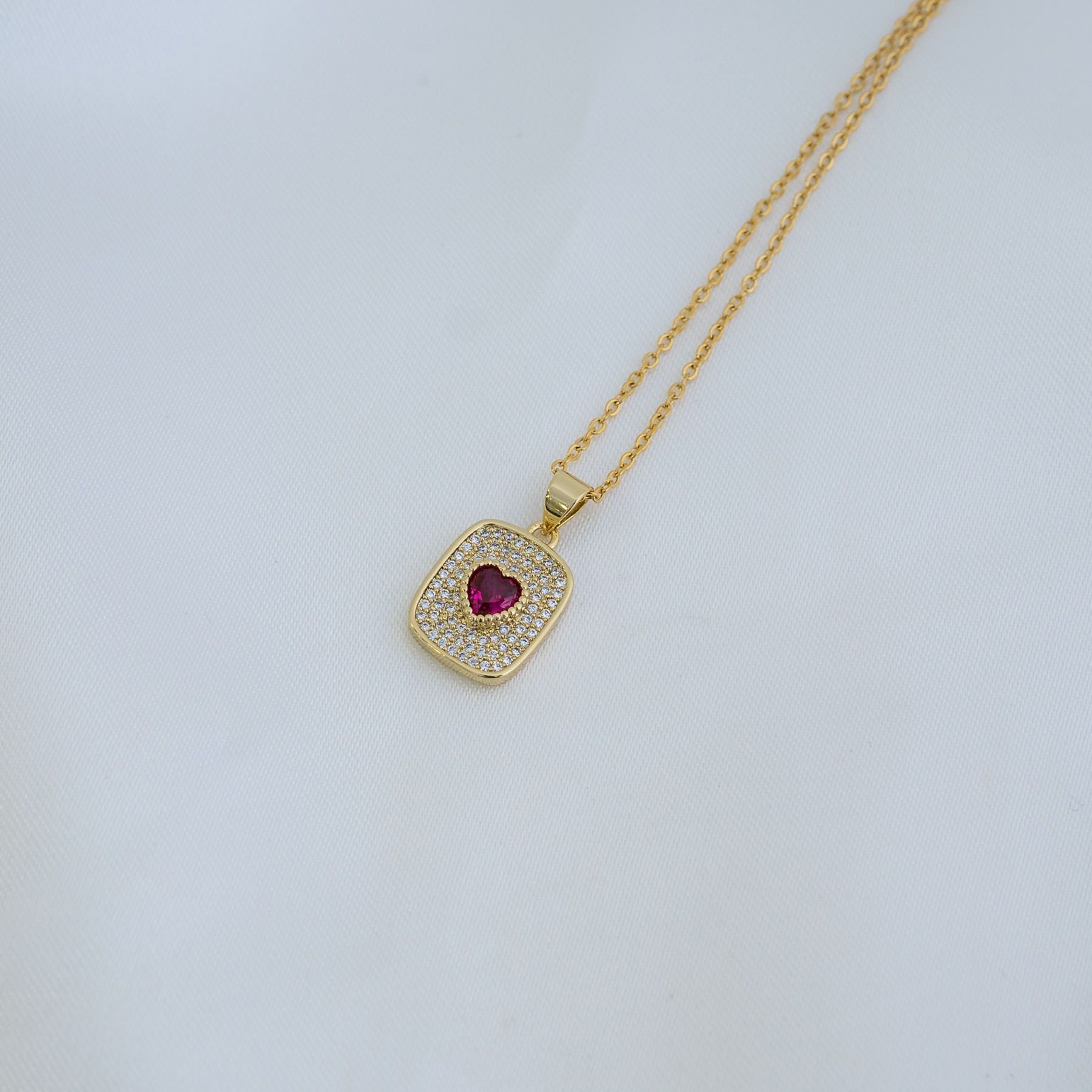 I LOVE YOU NECKLACE - GOLD & RED ' - ' ΜΕΝΤΑΓΙΟΝ