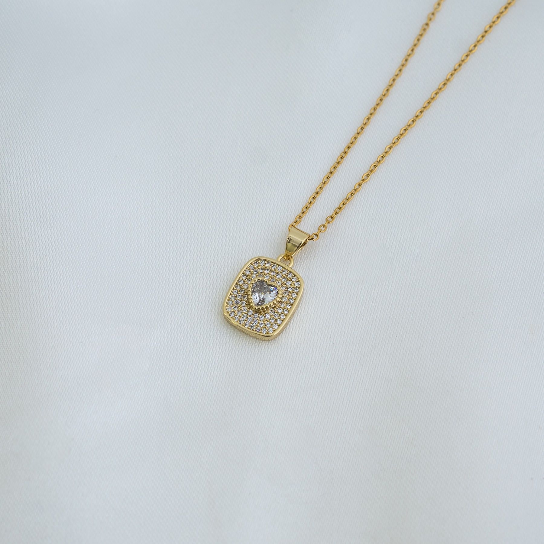 I LOVE YOU NECKLACE - GOLD & WHITE ' - ' ΜΕΝΤΑΓΙΟΝ