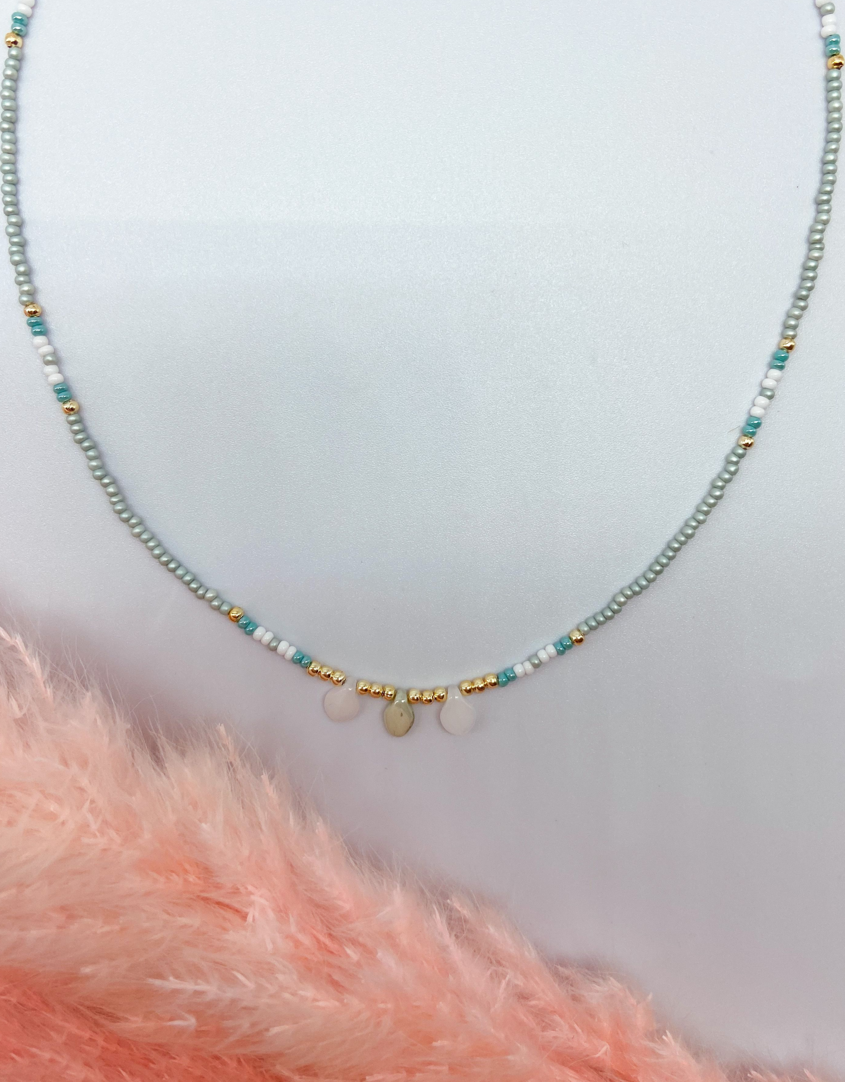 CELINE NECKLACE - TURQUOISE  ' - ' ΜΕ ΧΑΝΤΡΕΣ