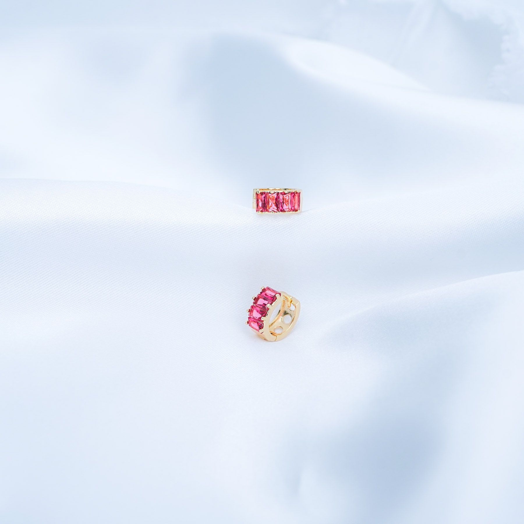 SHIMMER EARRINGS - GOLD & FUCHSIA ' - ' ΚΡΕΜΑΣΤΑ