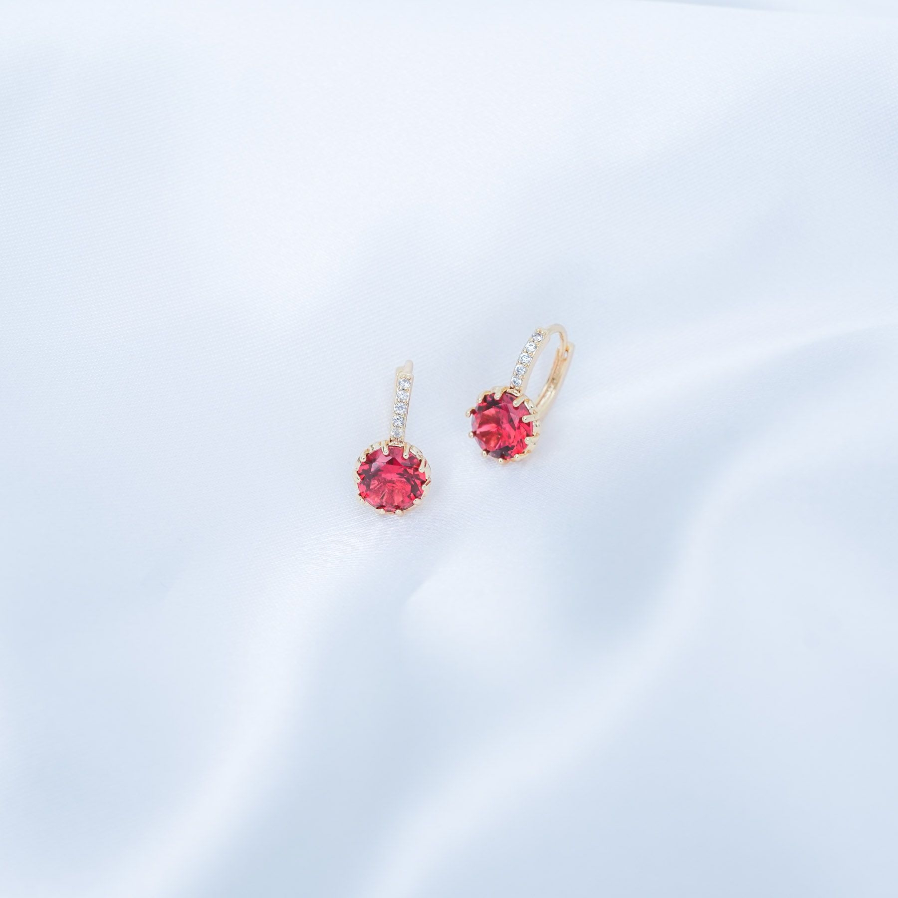 TWINKLE EARRINGS - GOLD & RED ' - ' ΚΡΕΜΑΣΤΑ