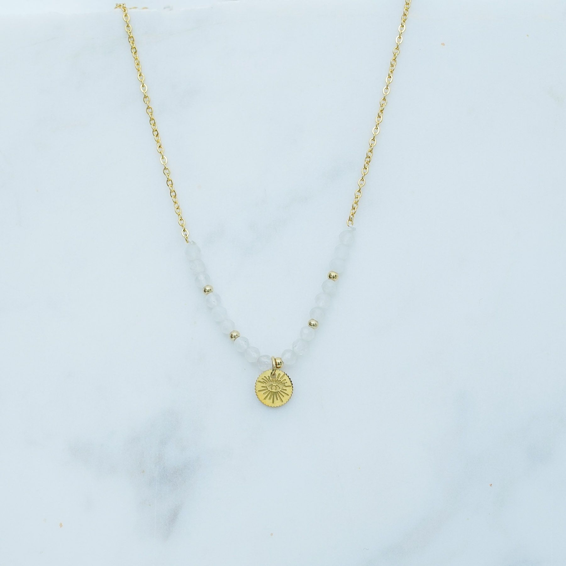 BALI NECKLACE - GOLD & WHITE ' - ' ΜΕΝΤΑΓΙΟΝ